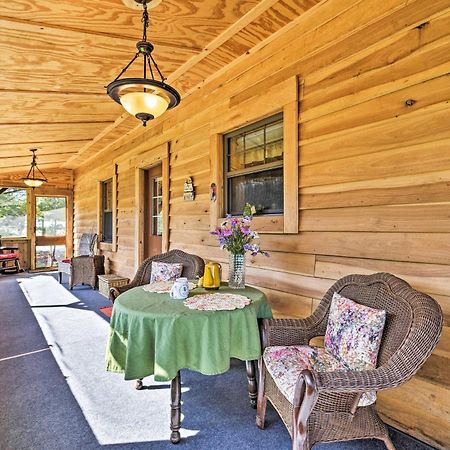 Honey House Cabin - A Quiet Countryside Retreat! Nappanee Экстерьер фото