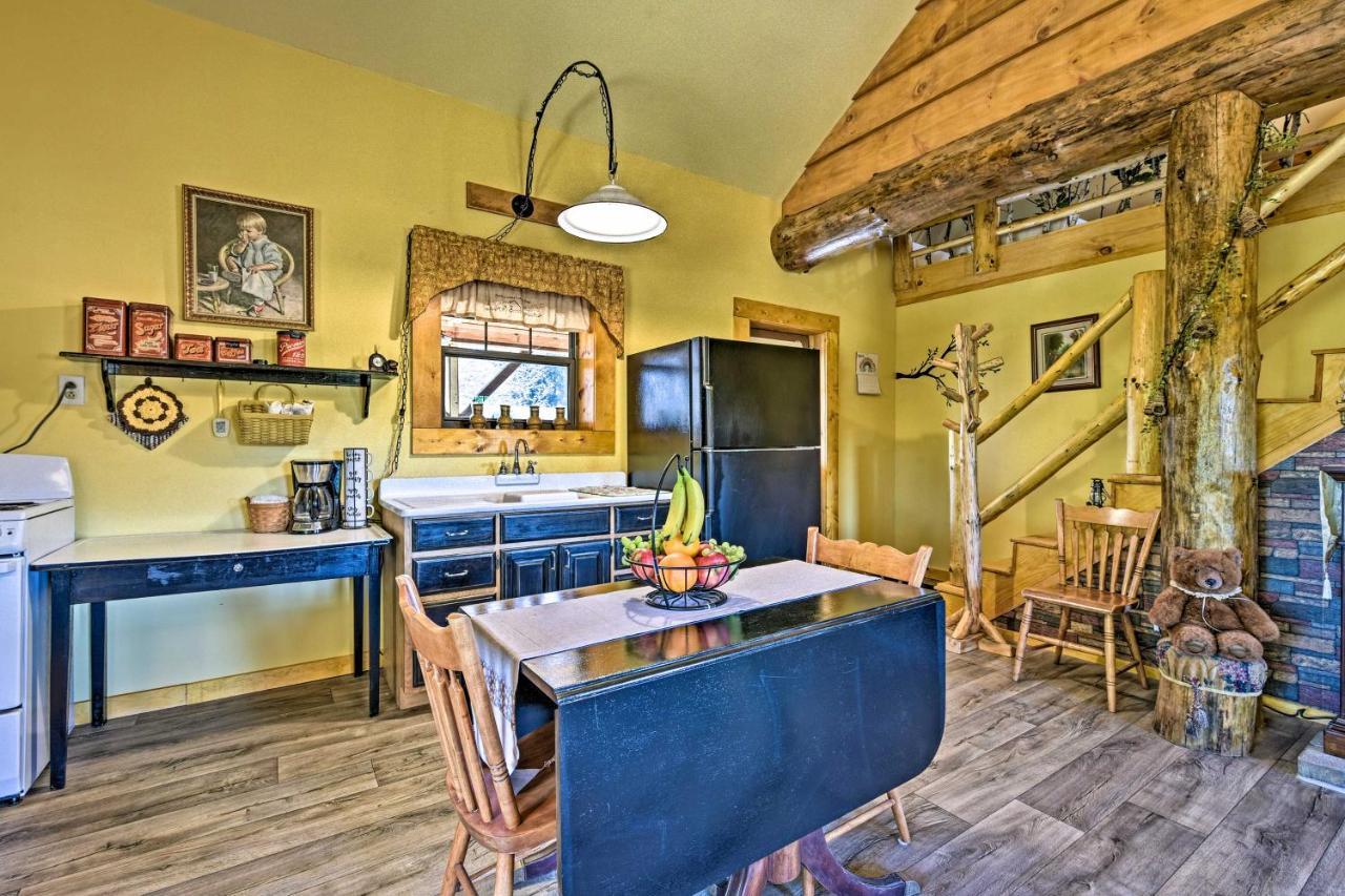 Honey House Cabin - A Quiet Countryside Retreat! Nappanee Экстерьер фото