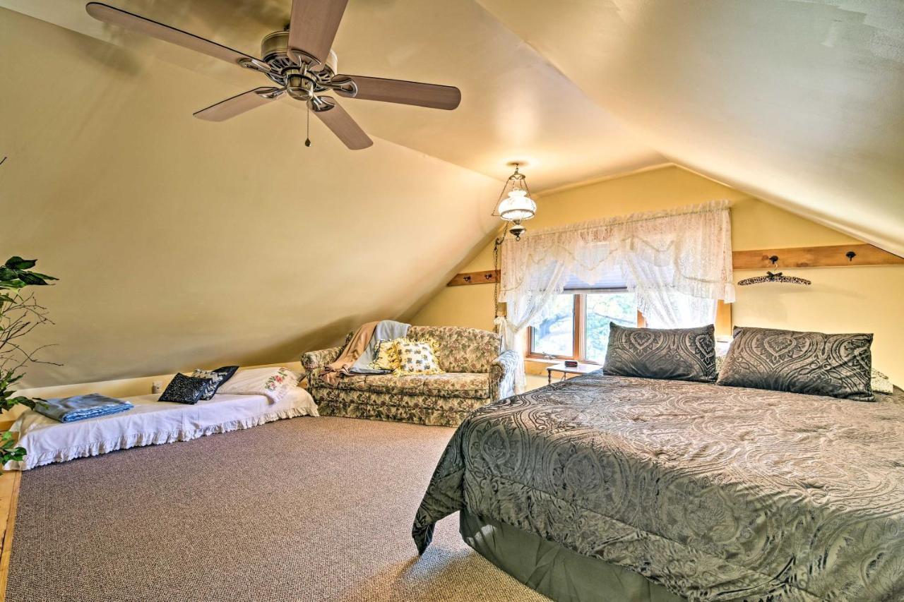 Honey House Cabin - A Quiet Countryside Retreat! Nappanee Экстерьер фото
